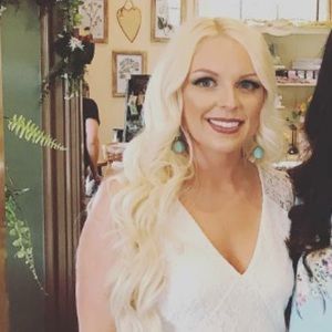 Meet your Posher, Sloan